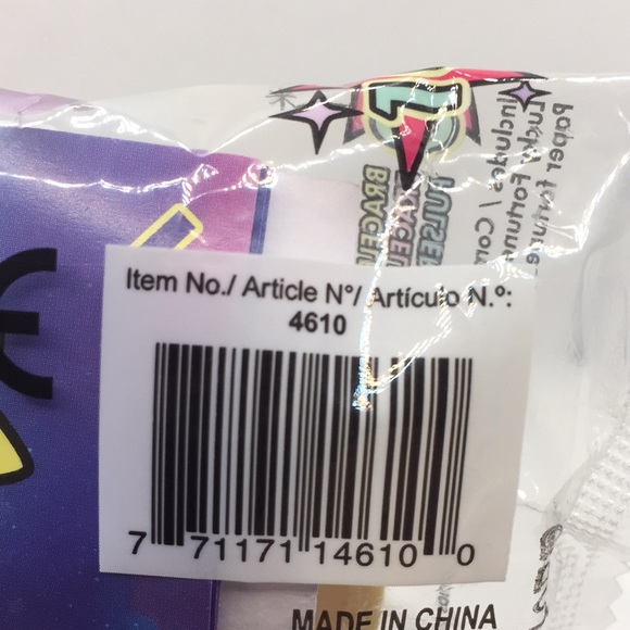 Lucky Fortune Wear Your Luck Mystery Pack New - Picture 6 of 9